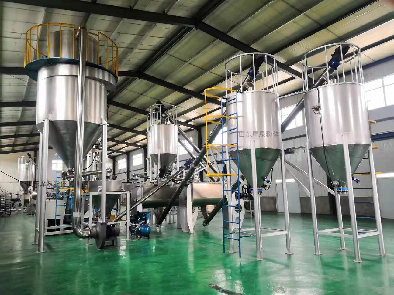 64e6bccfbd3ee.jpg 豆粕粉碎系統.jpg